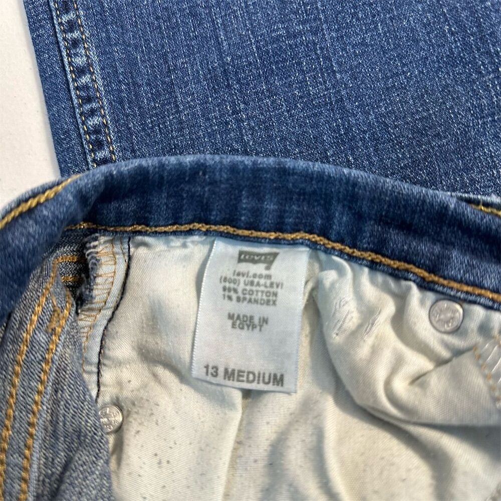 Levi's Women's Too Super Low 524 Bootcut Jeans Size 13 Blue Dark Wash - Picture 4 of 15